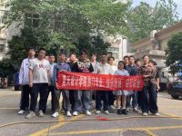 蓝天教育 五四青年节 组织学员进行拔河比赛